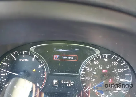 2013 Nissan Altima 2.5 Sv z USA, uszkodzony, nr VIN 1N4AL3AP8DC277689